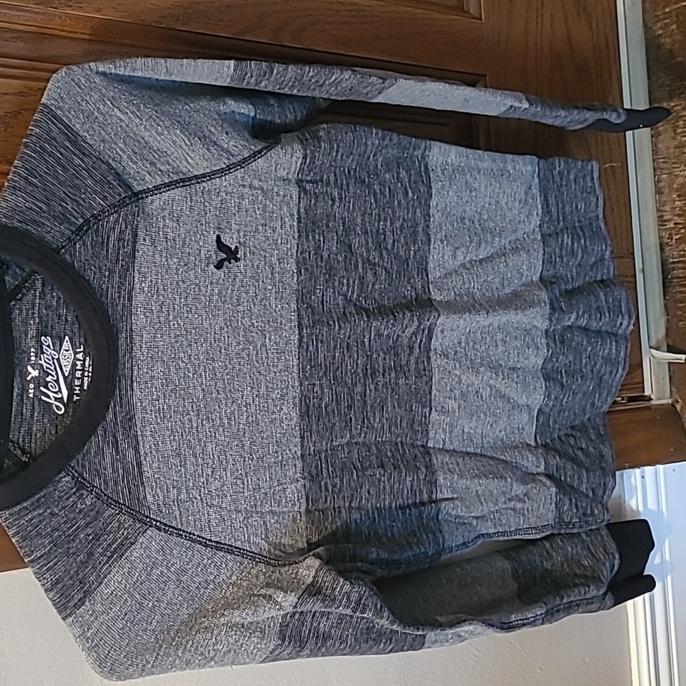 Mens XS American Eagle thermal long sleeve shirt
